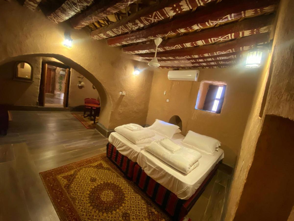 Bait Aljabal Hospitality Inn Al Ḩamrāʼ エクステリア 写真