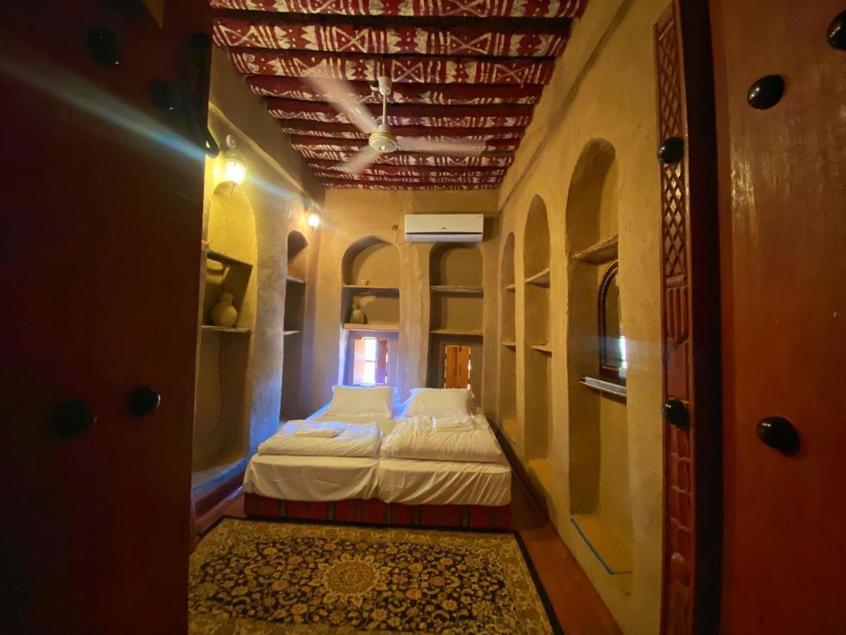 Bait Aljabal Hospitality Inn Al Ḩamrāʼ エクステリア 写真
