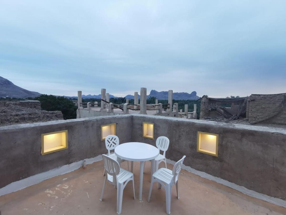 Bait Aljabal Hospitality Inn Al Ḩamrāʼ エクステリア 写真